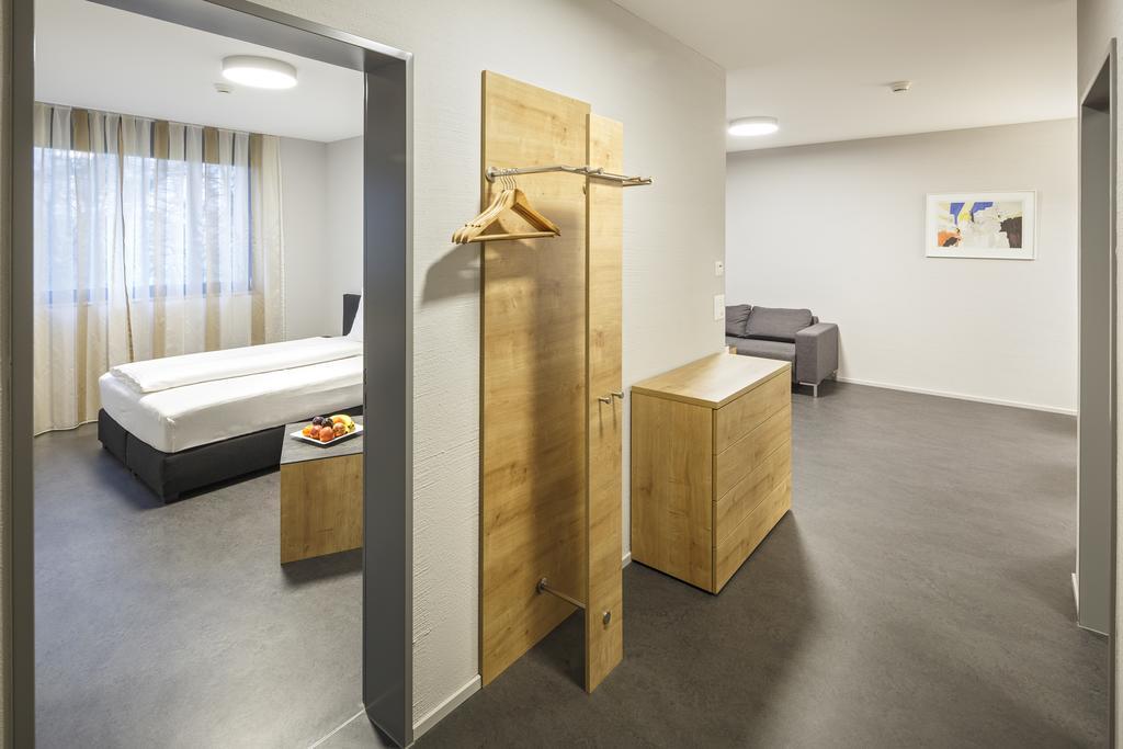 Aparthotel-aarau-WEST Swiss Quality Oberentfelden Buitenkant foto