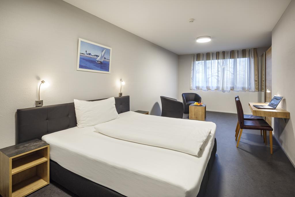 Aparthotel-aarau-WEST Swiss Quality Oberentfelden Buitenkant foto