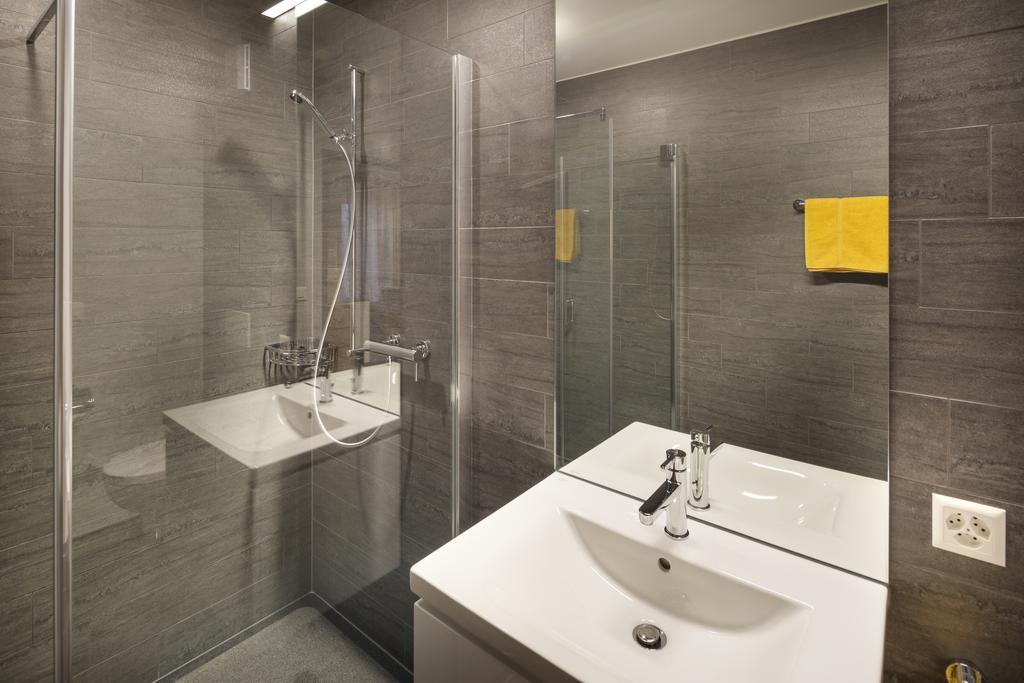 Aparthotel-aarau-WEST Swiss Quality Oberentfelden Buitenkant foto